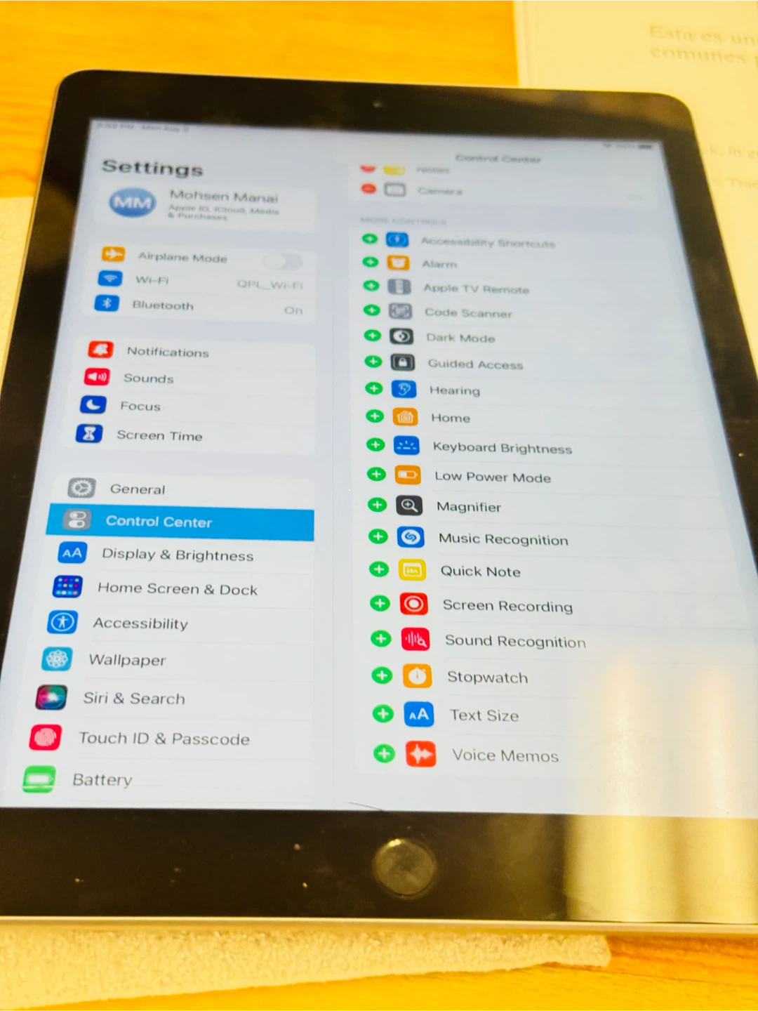 Apple iPad (5th Gen) 32GB - photo 4
