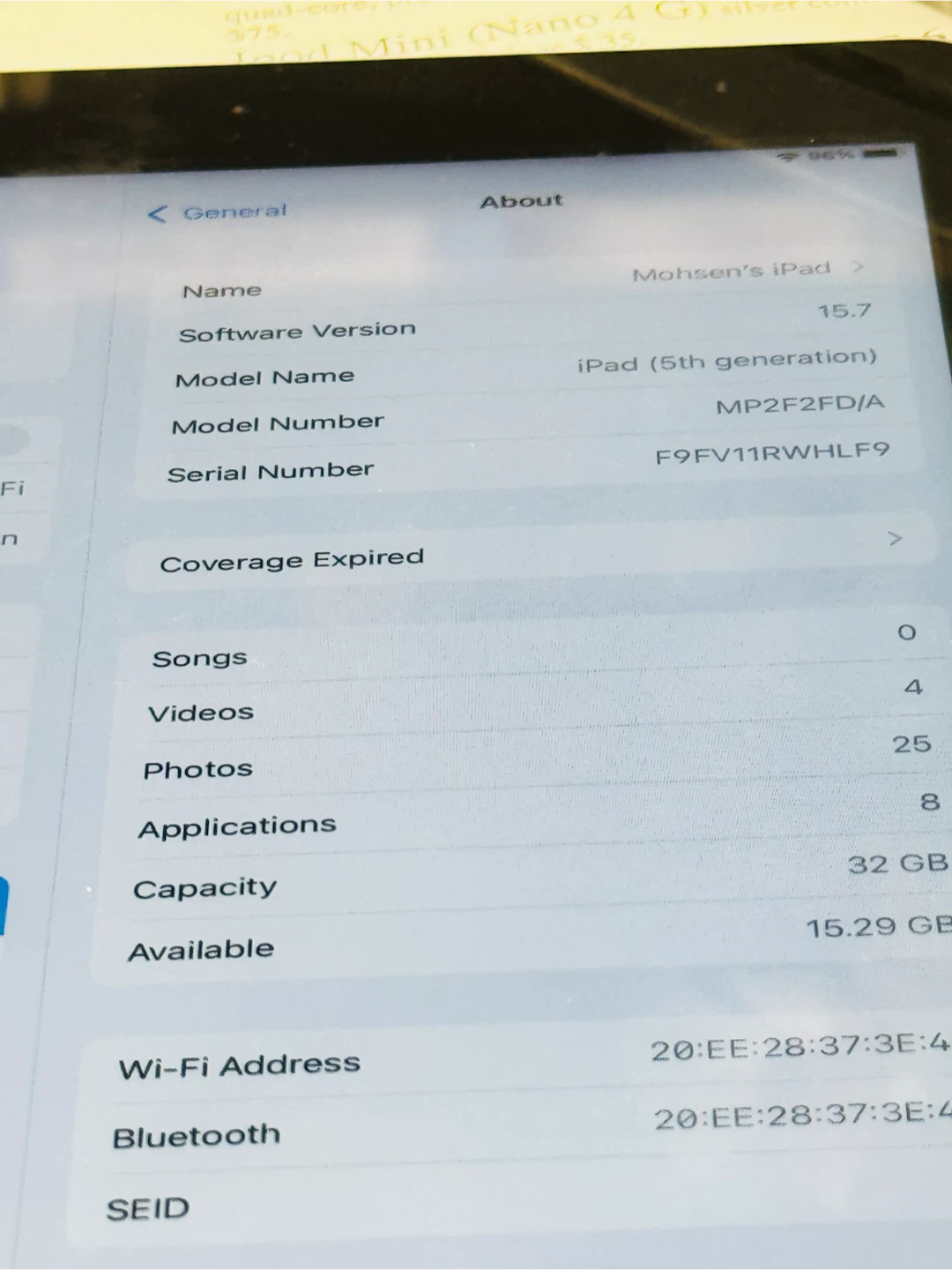 Apple iPad (5th Gen) 32GB - photo 5