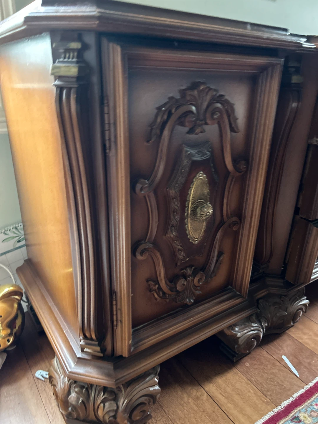 Antique Wooden Dresser with Ornate Details - photo 5