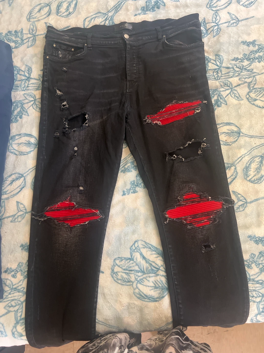 AMIRI Black Distressed Jeans Size 40