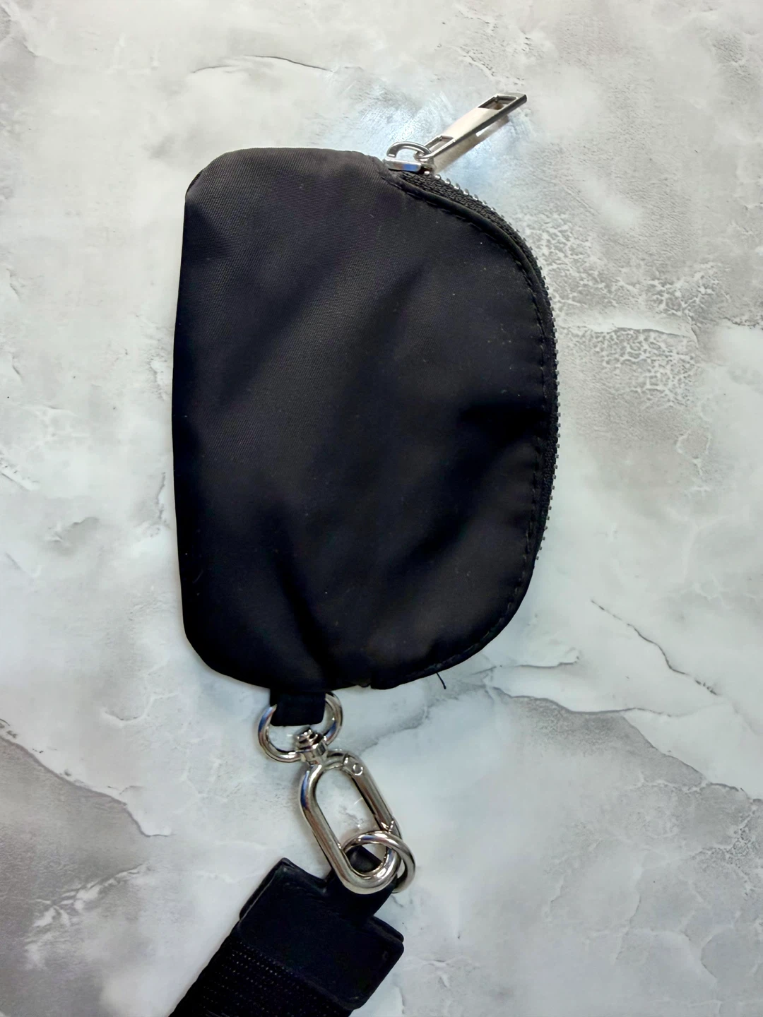 Sephora Beauty Insider Pouch with Wrist Strap - photo 3