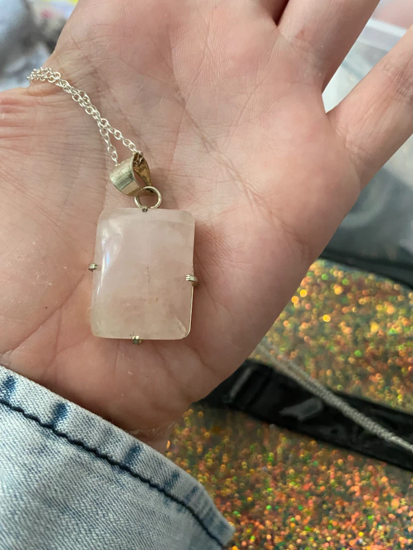 Brand new Rectangular Rose Quartz Pendant Necklace - photo 3
