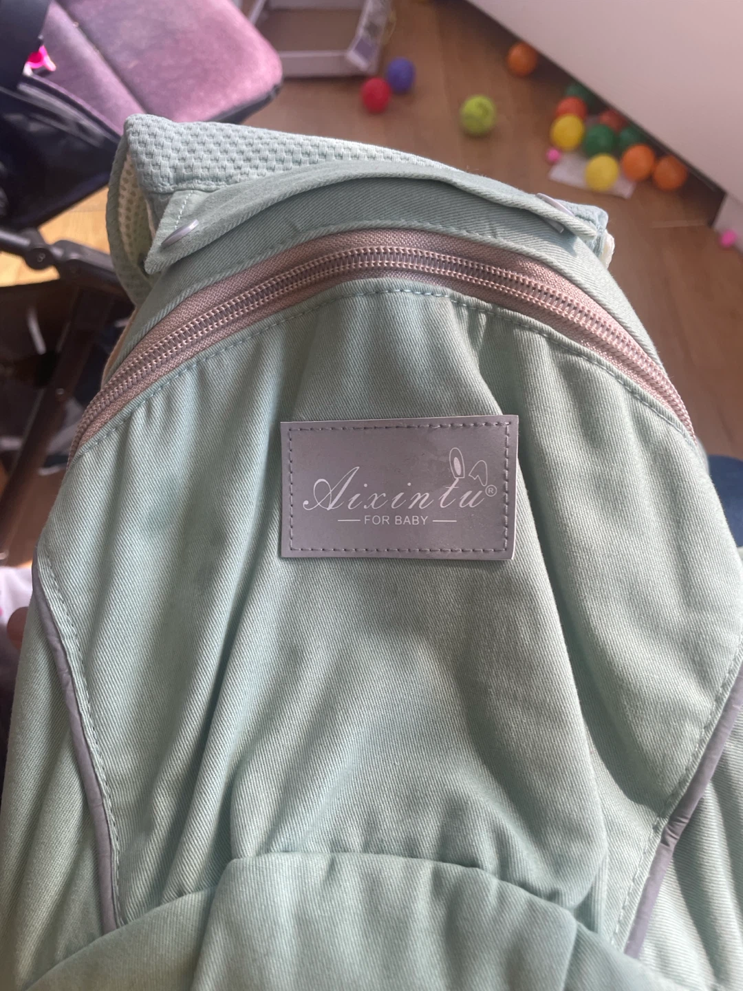 Aixintu Baby Carrier