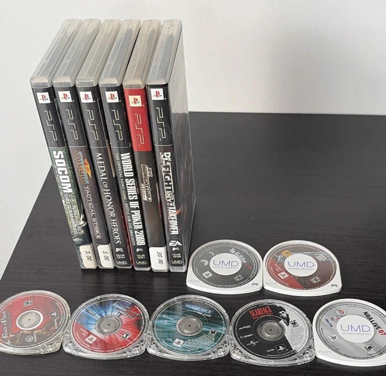 Sony PSP 1001 Bundle with Games & Accessories - photo 4