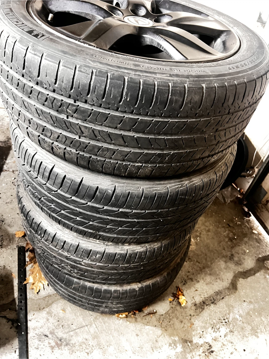 Michelin Tires with Rims - photo 3