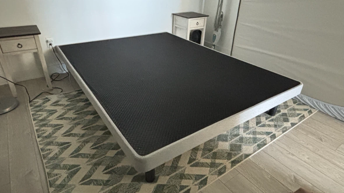 Queen size Bed platform - photo 2