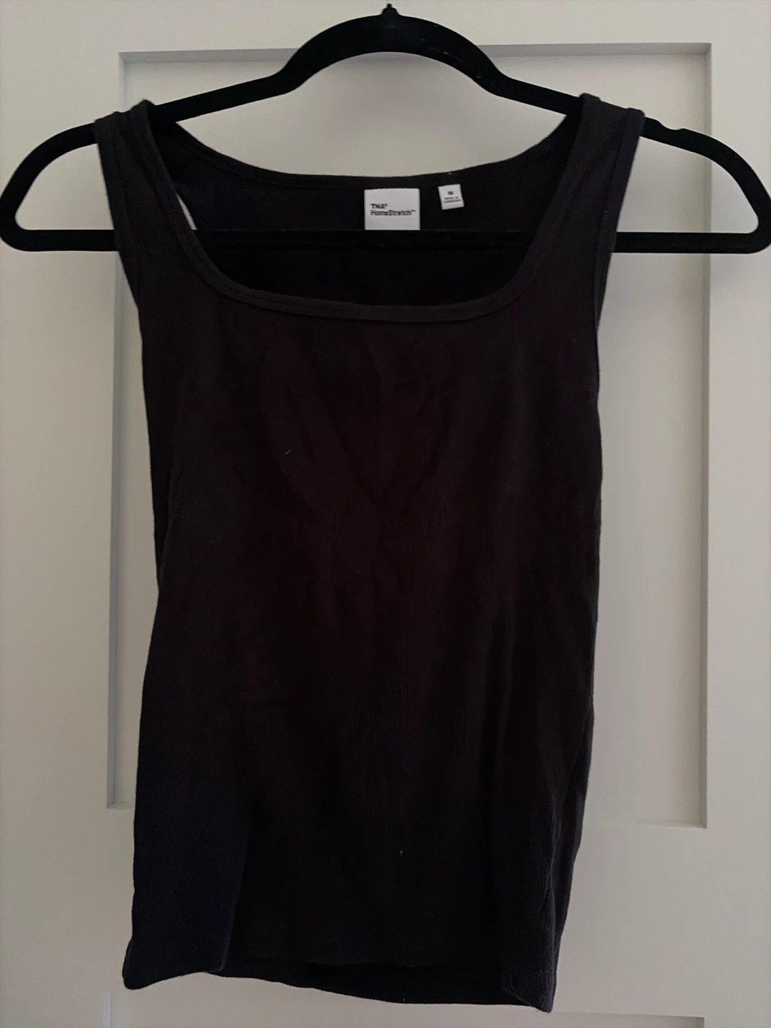 ARITZIA TNA HomeStretch Black Tank Top - Size M