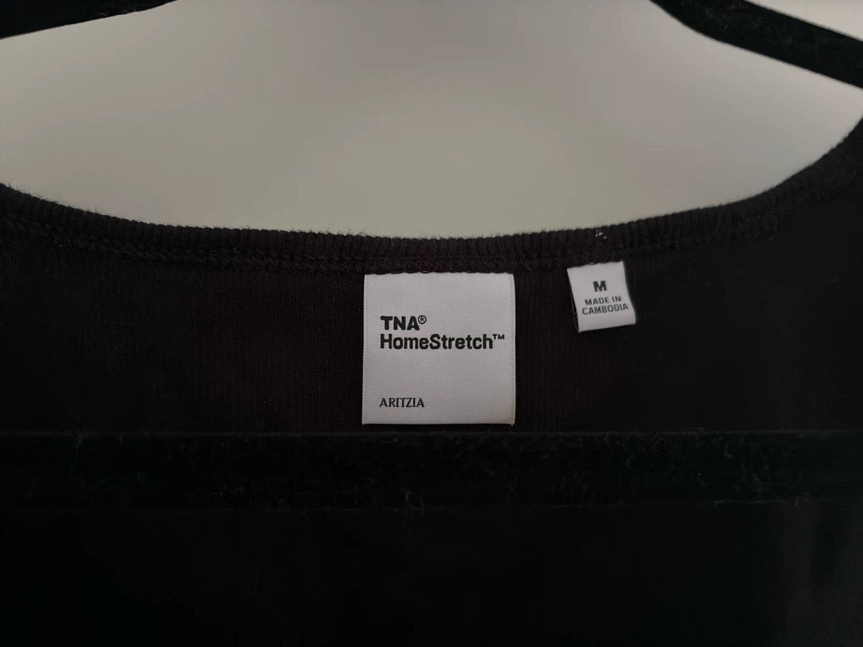 ARITZIA TNA HomeStretch Black Tank Top - Size M - photo 2