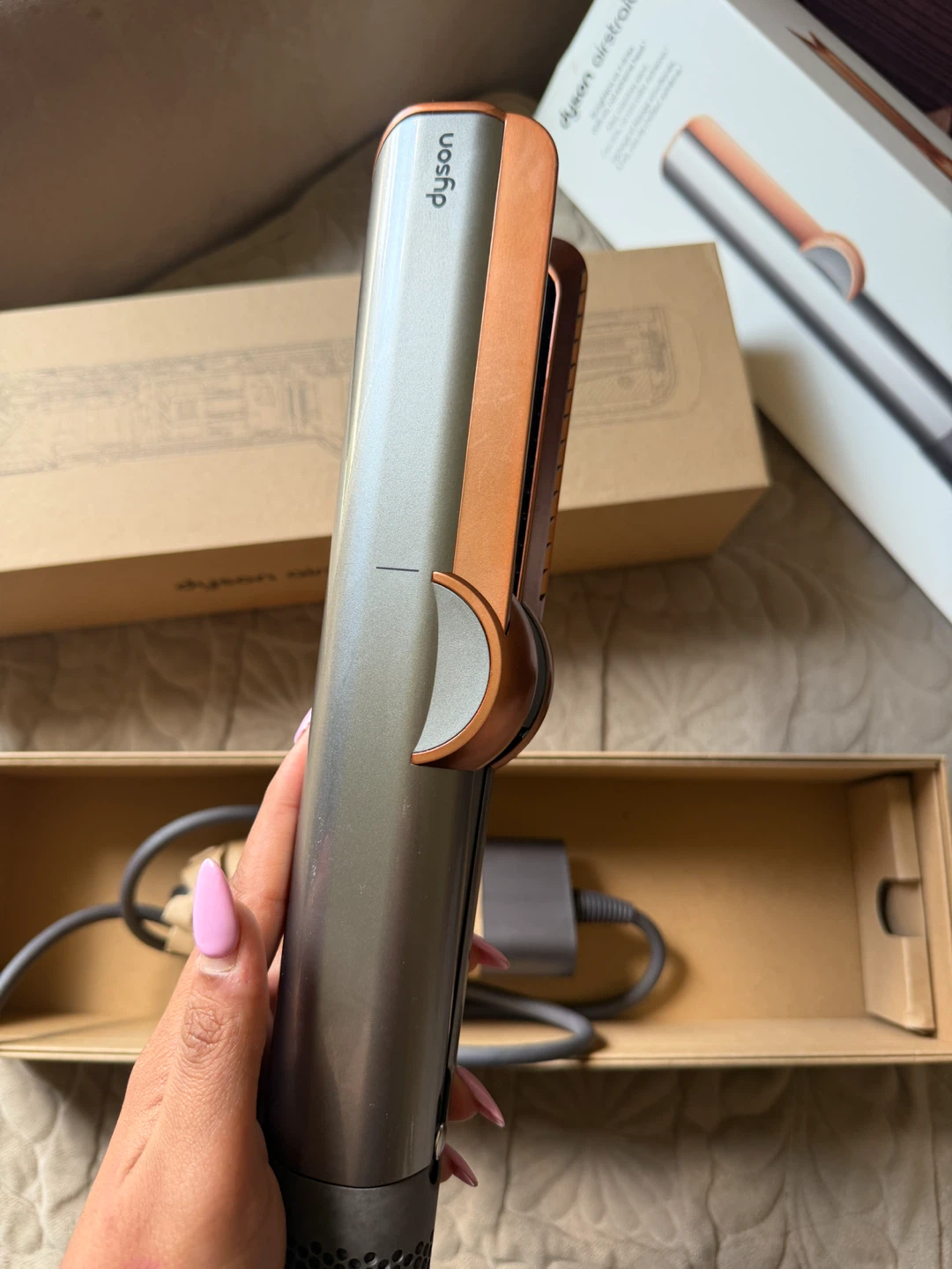Dyson Airstrait Straightener - photo 3