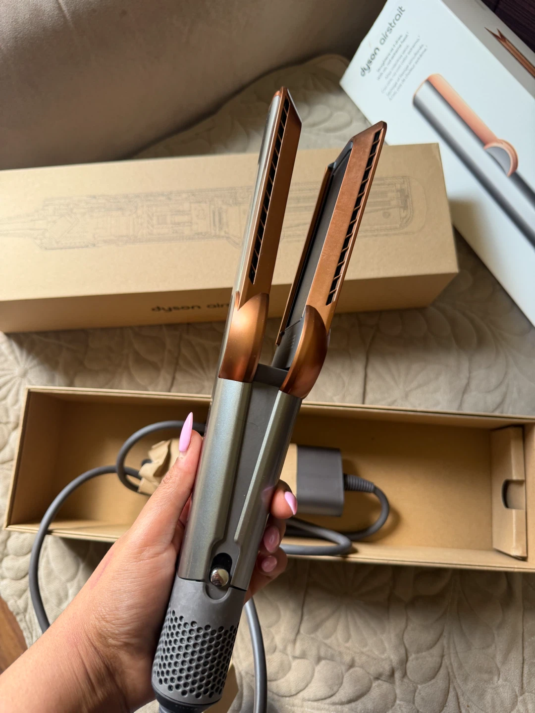 Dyson Airstrait Straightener - photo 4
