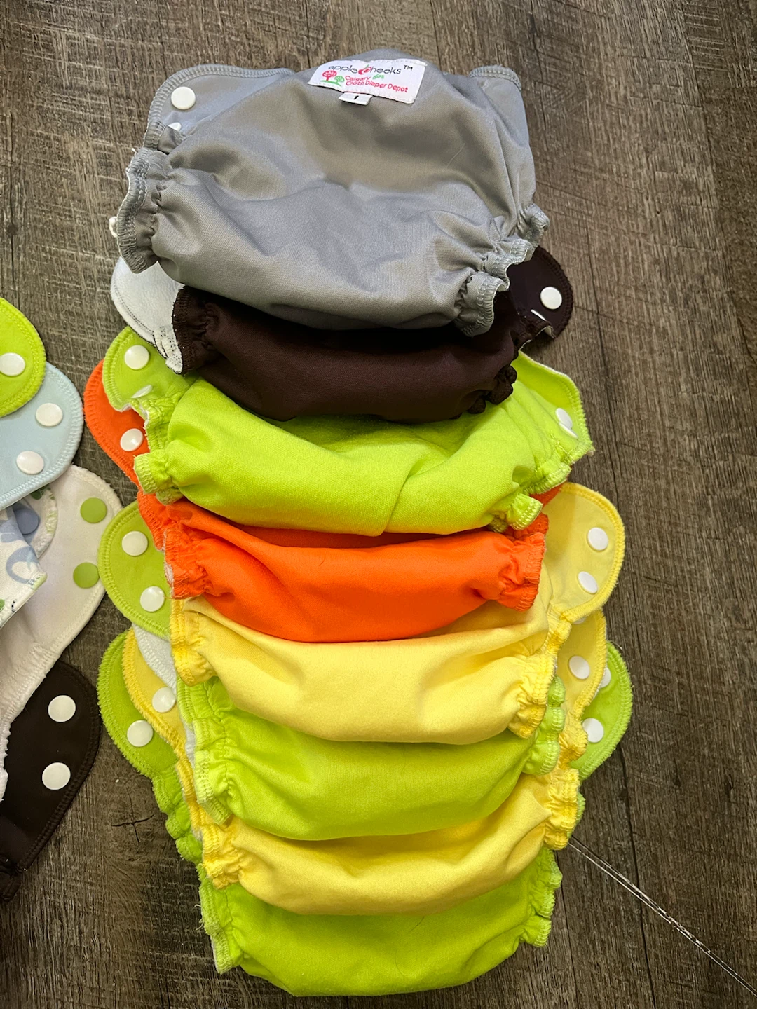Applecheeks & Fuzzibunz Reusable Cloth Diapers - photo 3