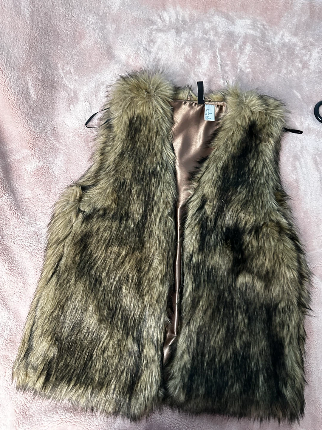 H&M Faux Fur Vest