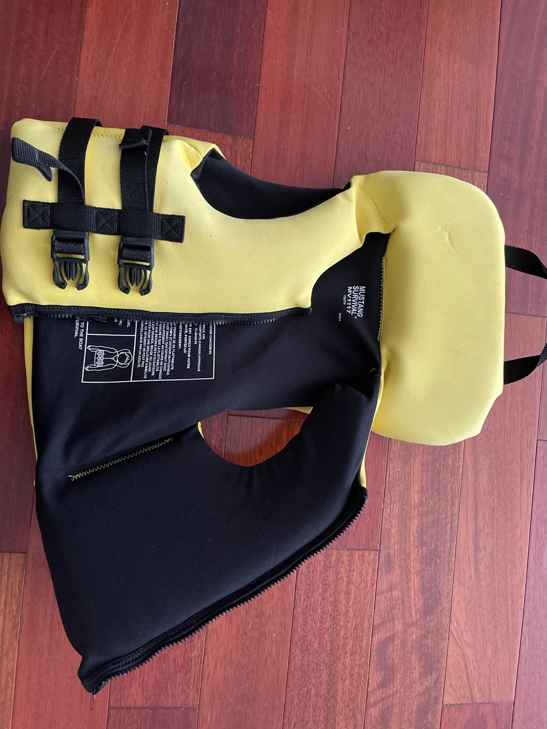 Mustang Youth Life Jacket - photo 2