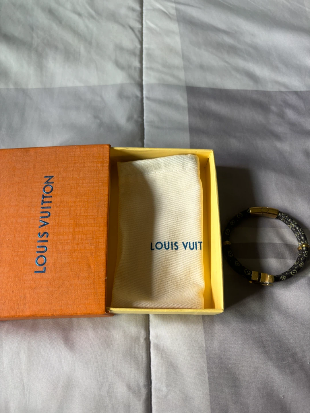 Louis Vuitton Monogram Bracelet - photo 4