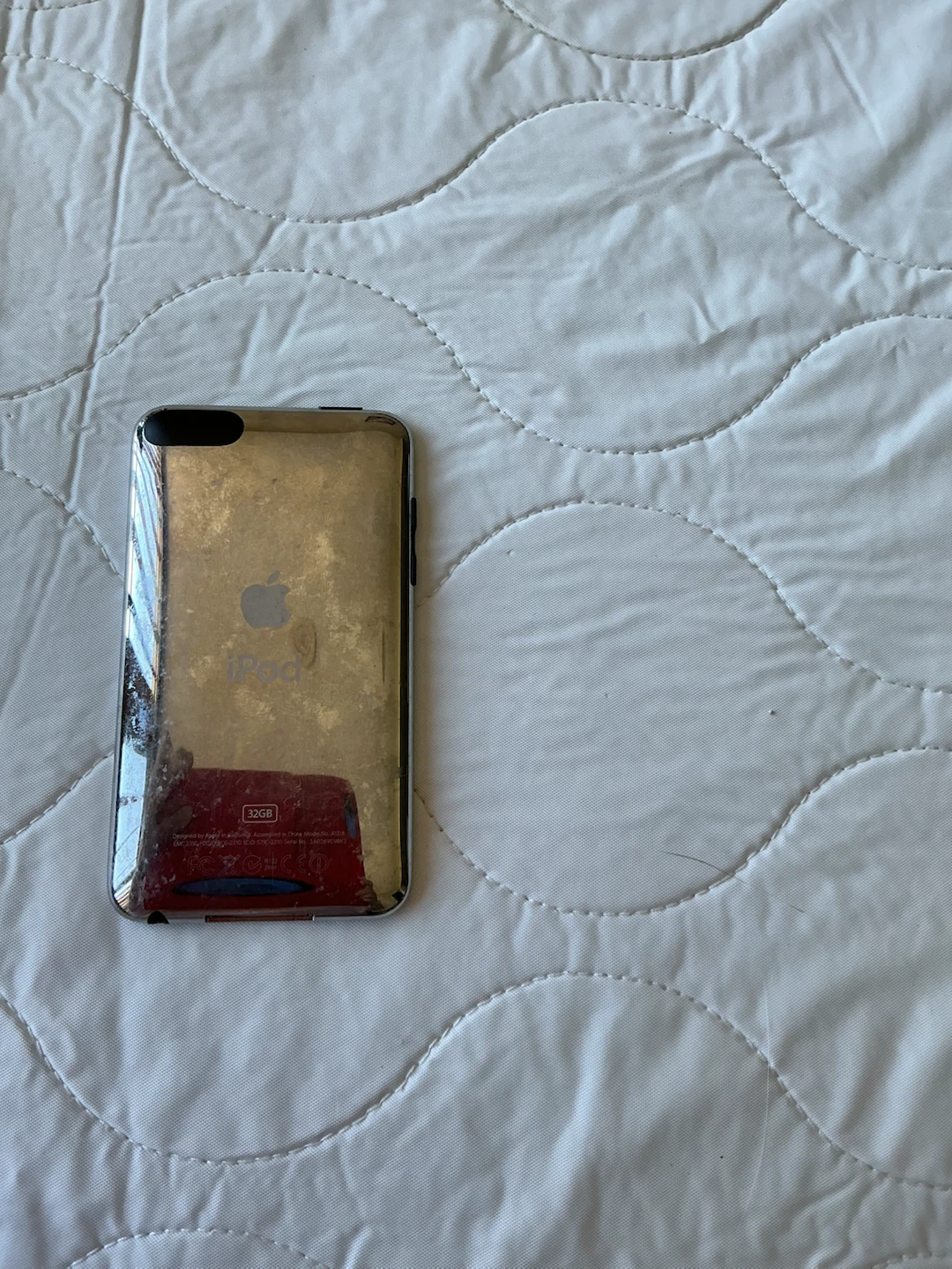 Apple iPod Touch 4th Gen 32GB - photo 2