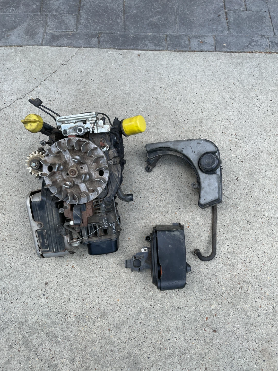 Briggs & Stratton 190cc Engine - photo 2