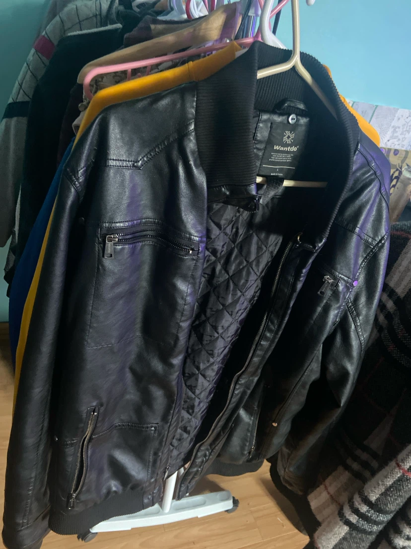 Wantdo Black Faux Leather Bomber Jacket - photo 2