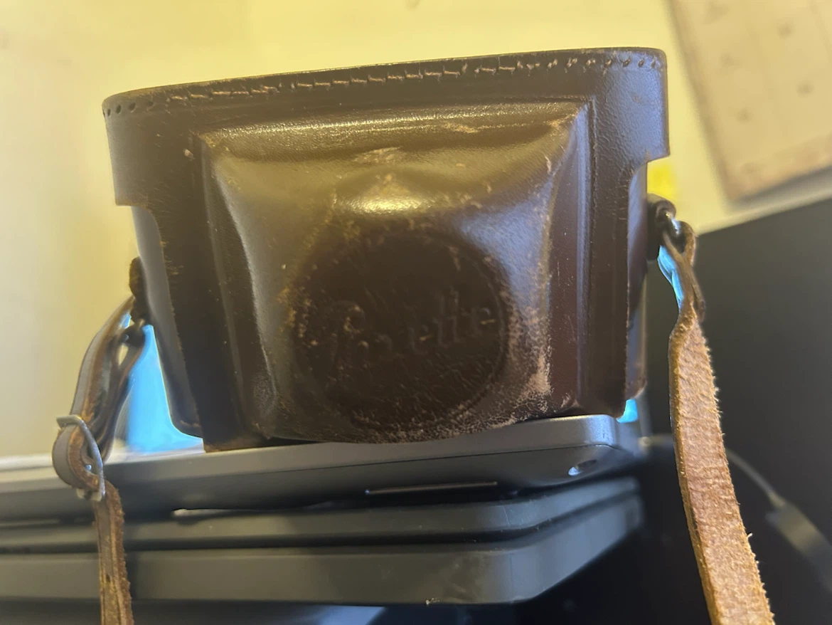 Braun Paxette Vintage Camera with Leather Case - photo 2