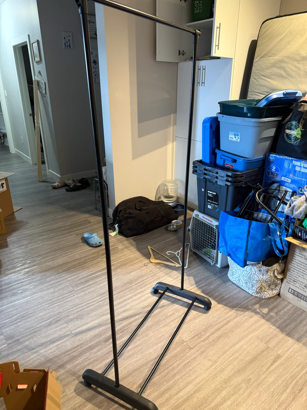 ✨Moving sale✨Black Garment Rack on Wheels - photo 2