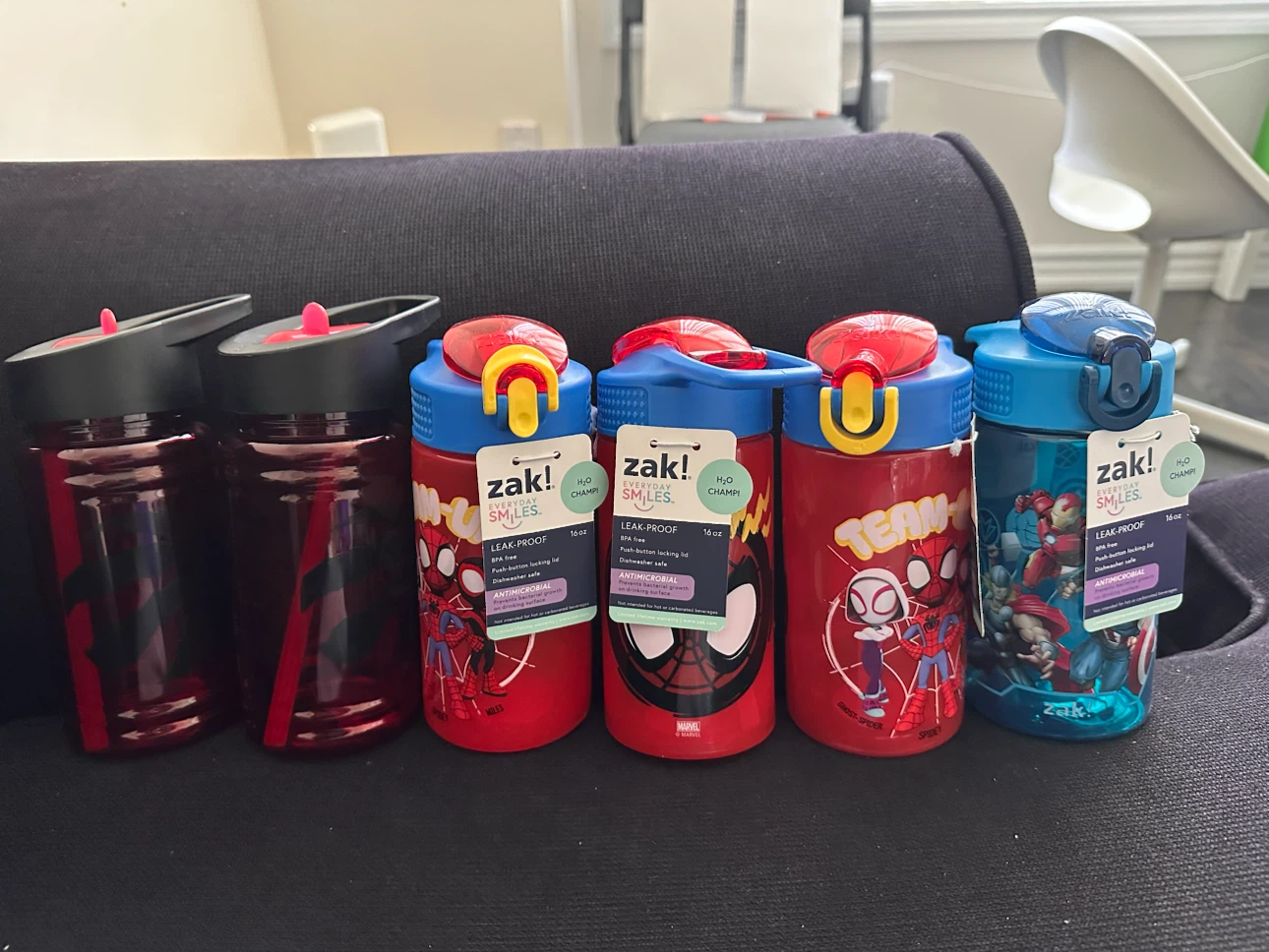 Brand new Spiderman/Raptors Water Bottles (16oz) - Set of 5