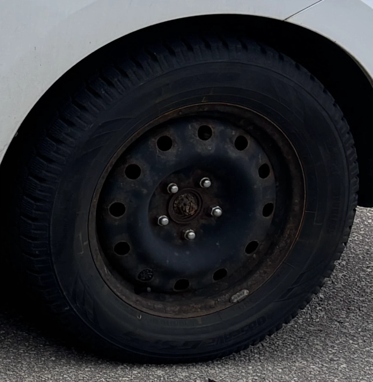 Toyo Observe GSI-5 Studless Winter Tire 215/65R16 - photo 5