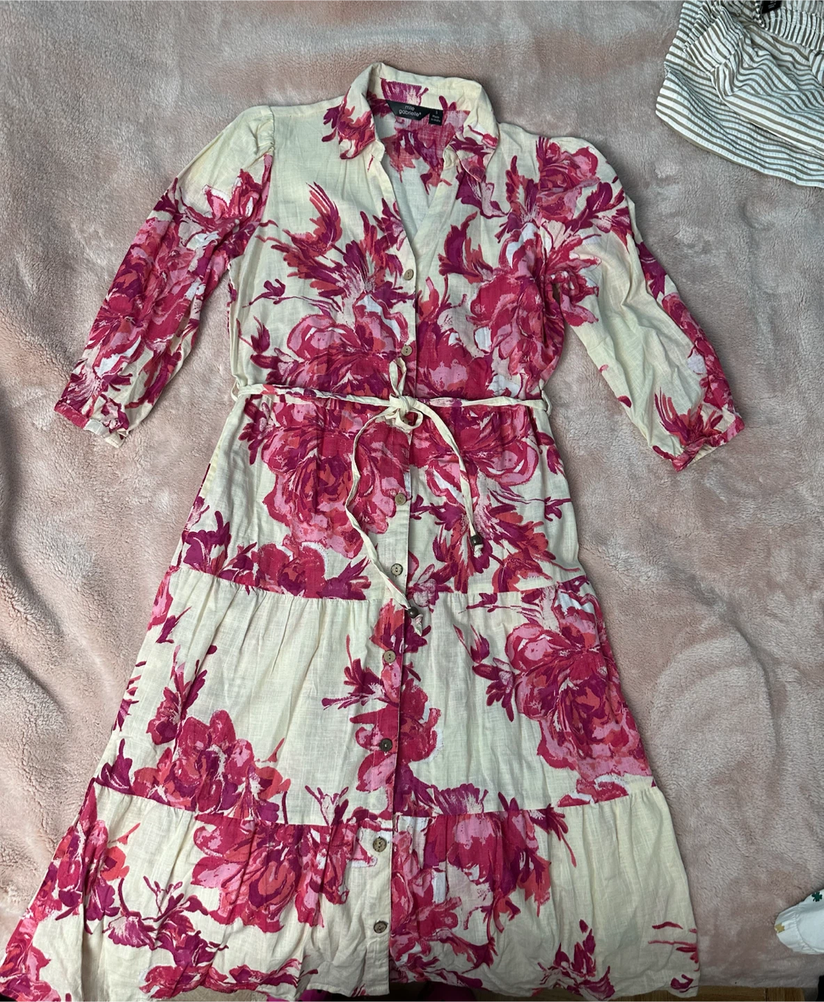 Mlle Gabrielle Floral Print Maxi Dress
