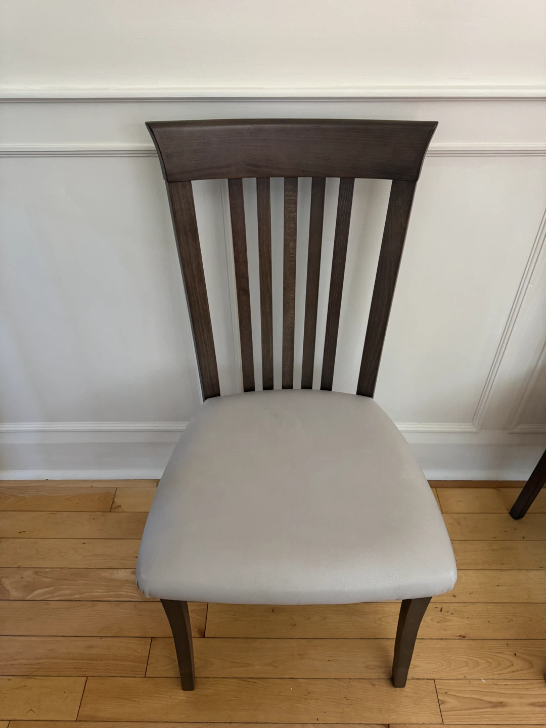 Selling 4 Dining Chairs - photo 4