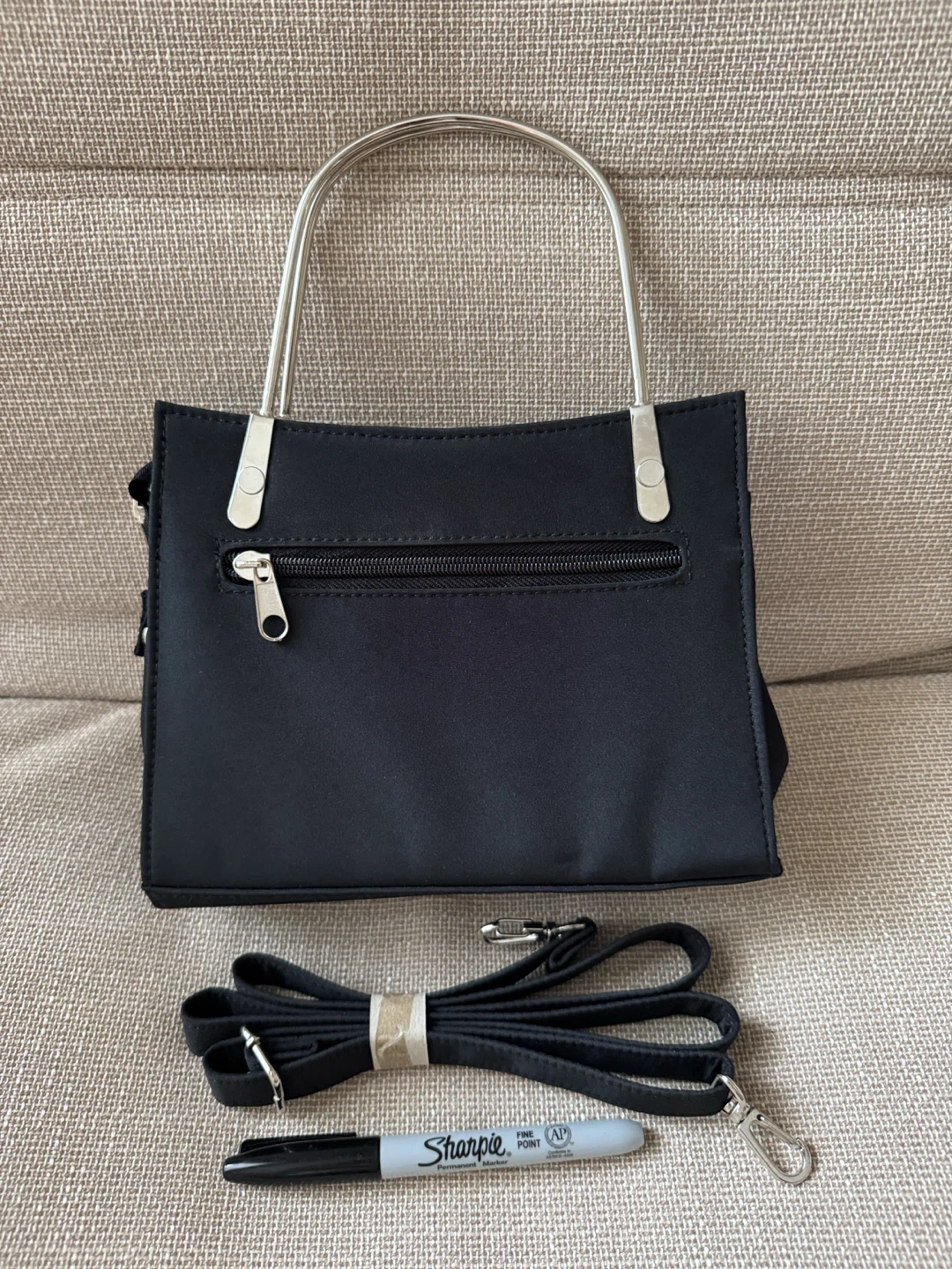 Black Handbag with Decorative Medallion - photo 3