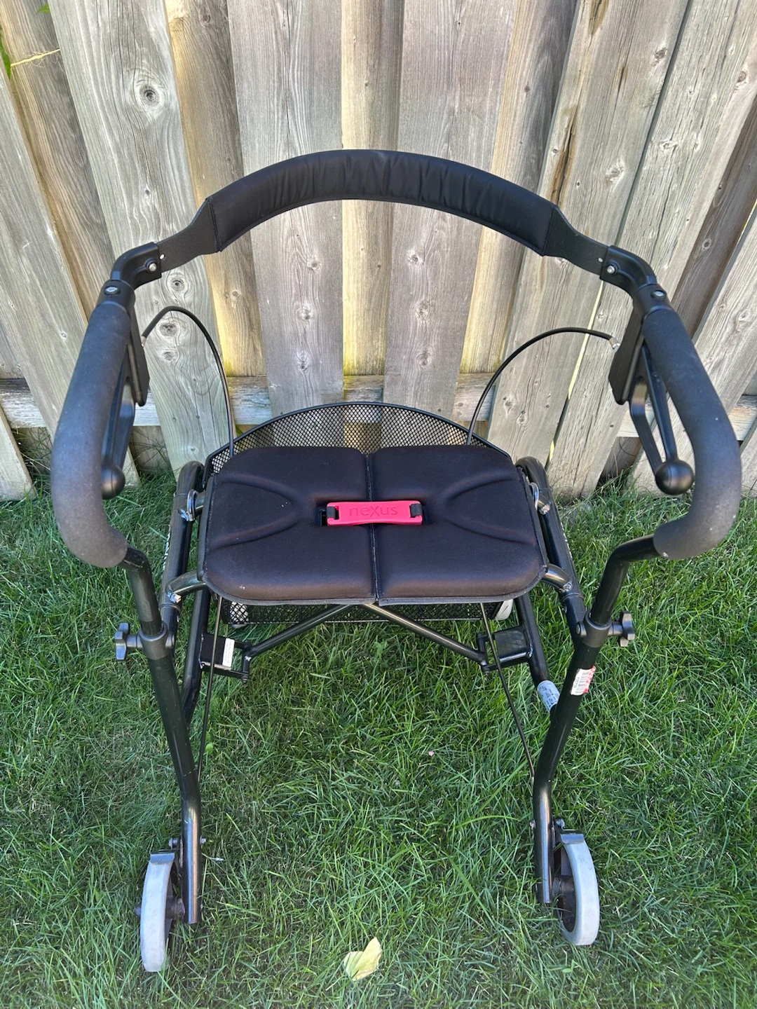 NEXUS ROLLATOR WALKER WITH BASKET (READ LISTING) - photo 2