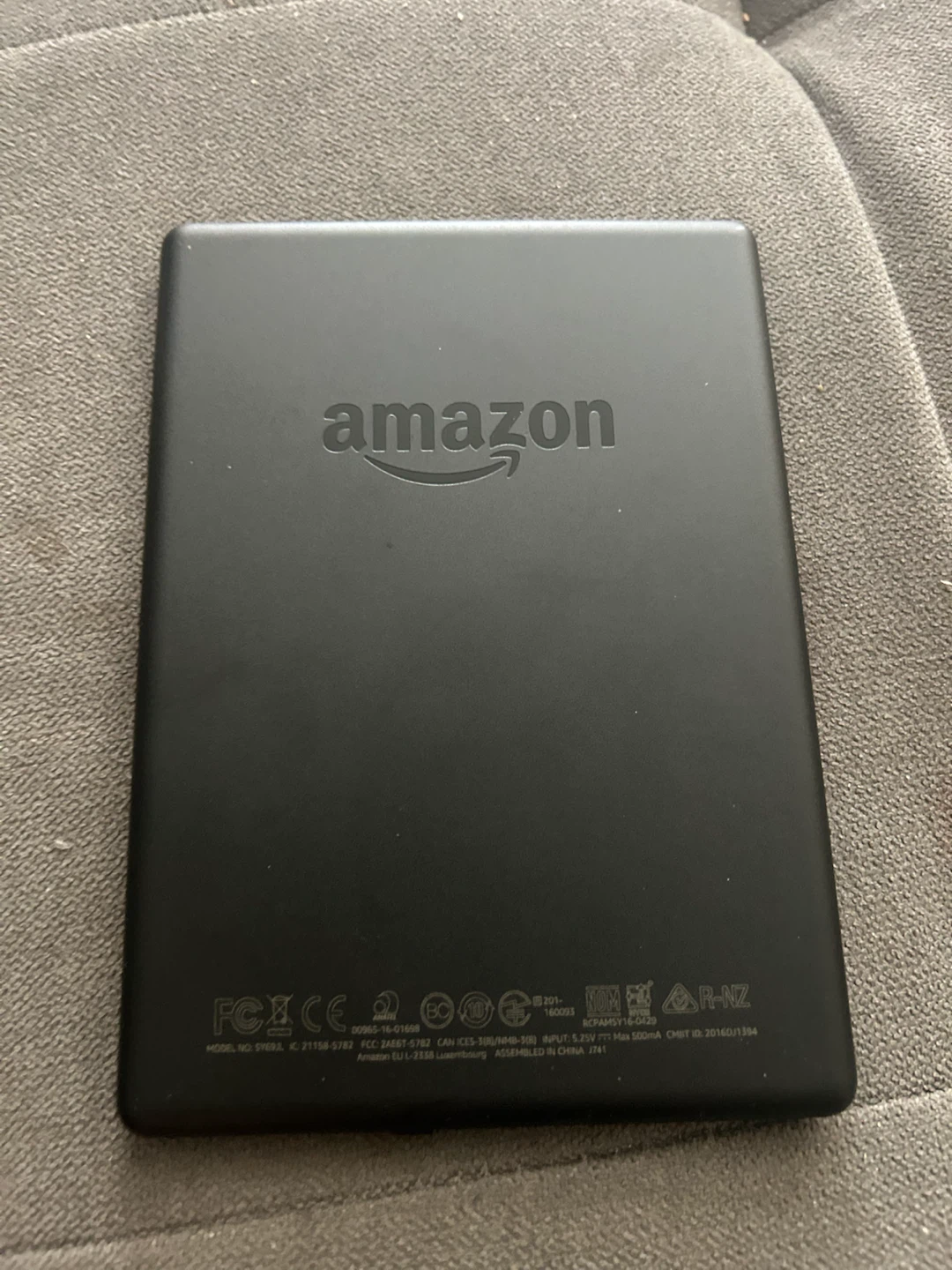 Amazon Kindle 8th Generation E-reader - photo 2