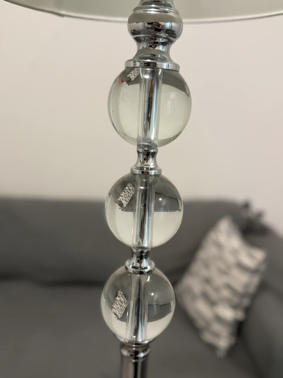 Pair of Decorative Floor Lamps - photo 4
