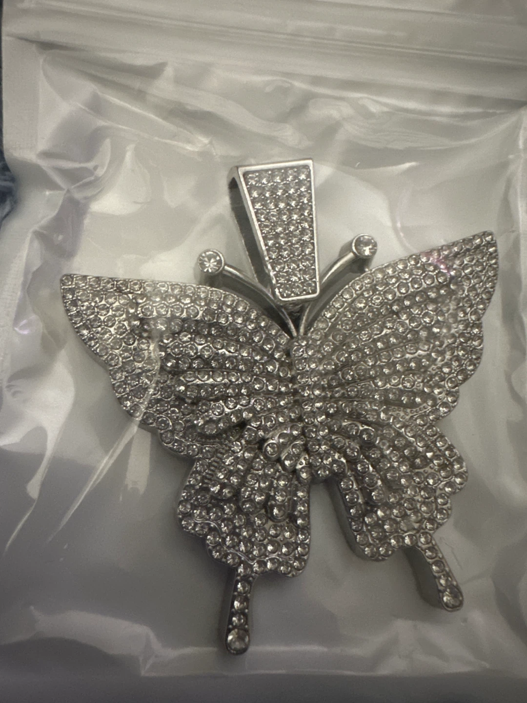 Rhinestone Butterfly Pendant - photo 2