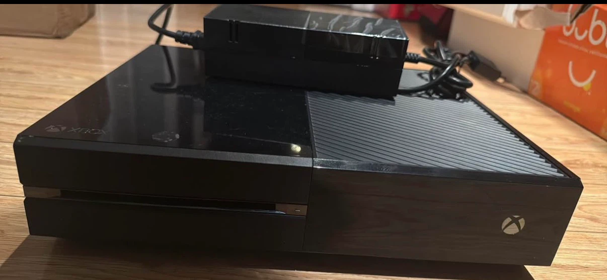 Xbox One Console with Controller and Power Brick - photo 3
