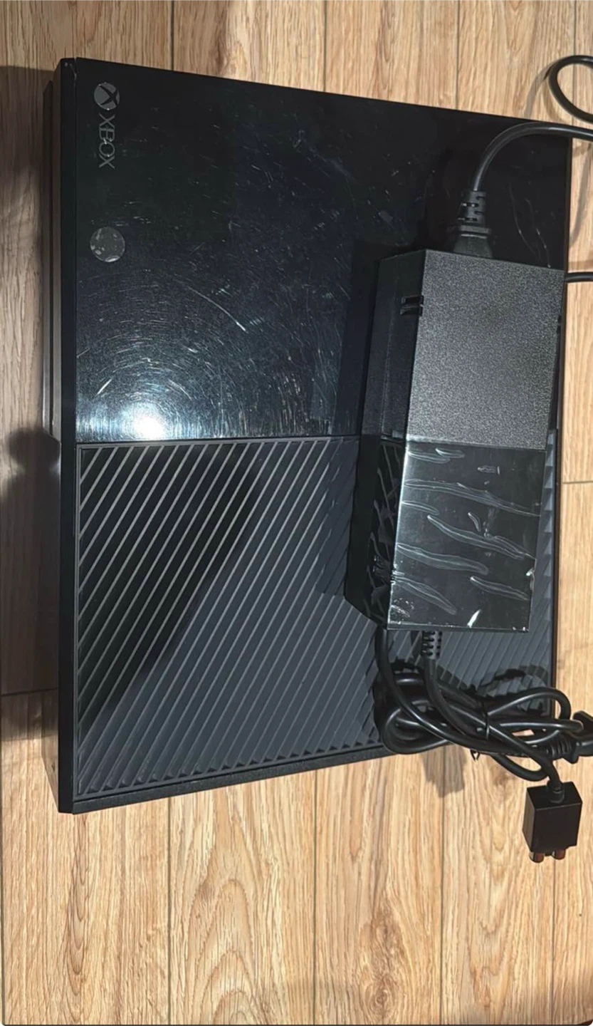 Xbox One Console with Controller and Power Brick - photo 4