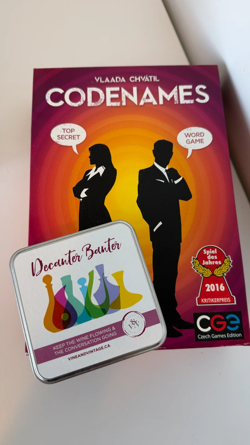 Codenames Word Game - photo 2