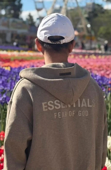ESSENTIALS Fear of God Hoodie - photo 3