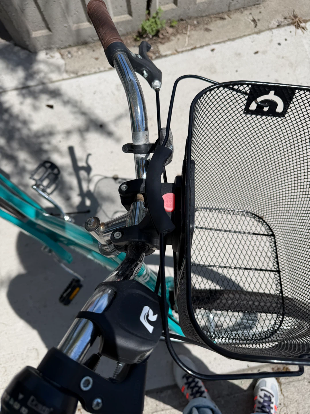 Teal Supercycle Bicycle with Basket - photo 2