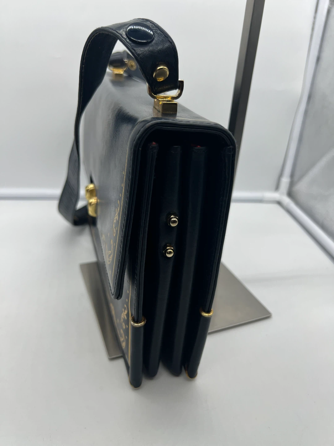 Unique Vintage Made in Italy School of Leather Bag - photo 3