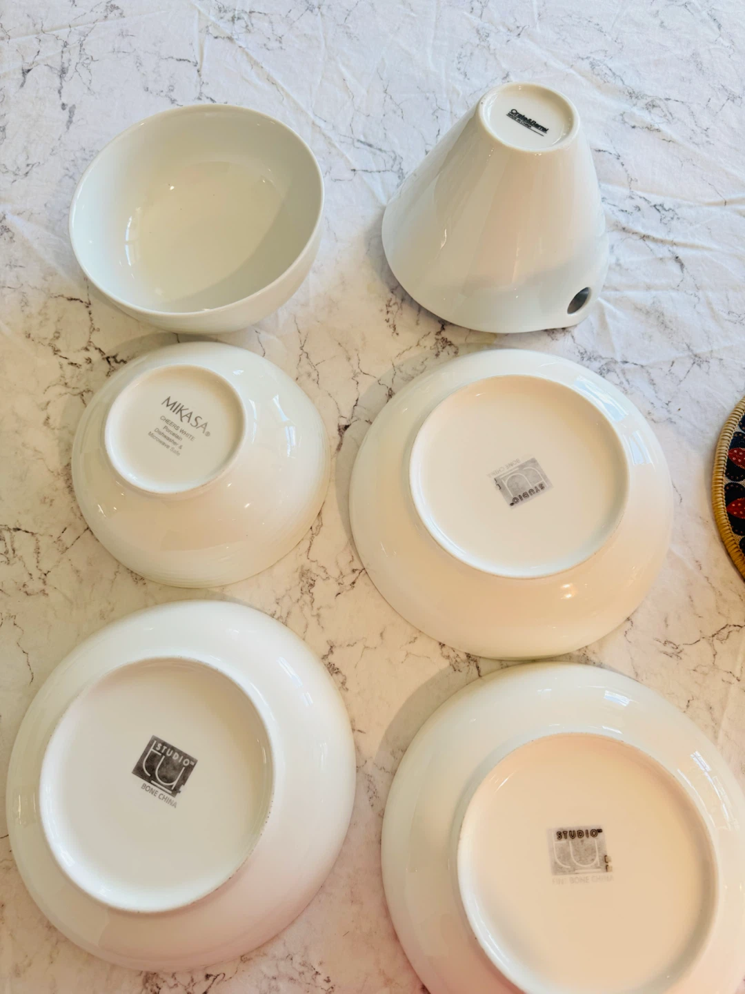 China Bowls and Plates - photo 3