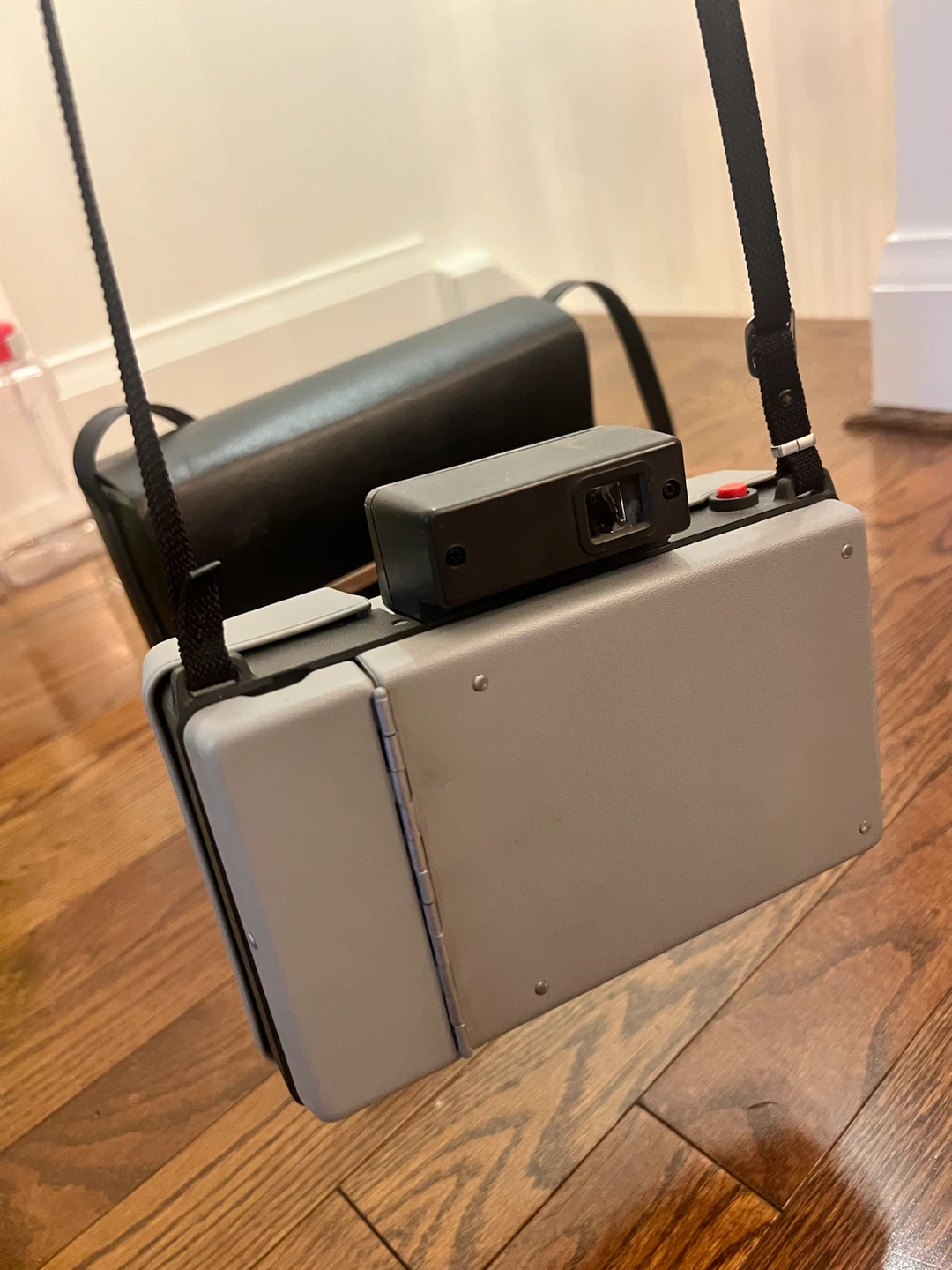 Collector Polaroid 315 Automatic Land Camera with Traveling Case - photo 3