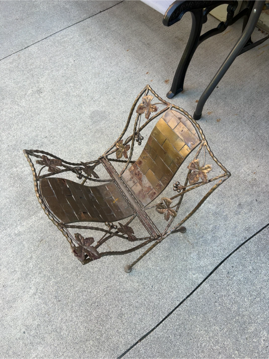 Wrought Iron Decorative Log Holder - photo 2
