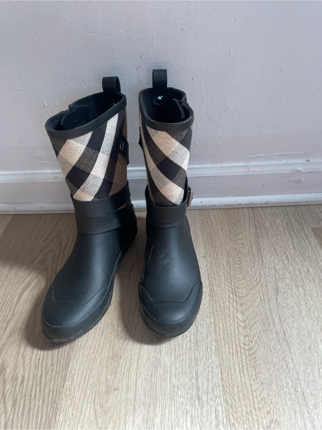 Burberry Black Rubber & Nova Check Rain Boots