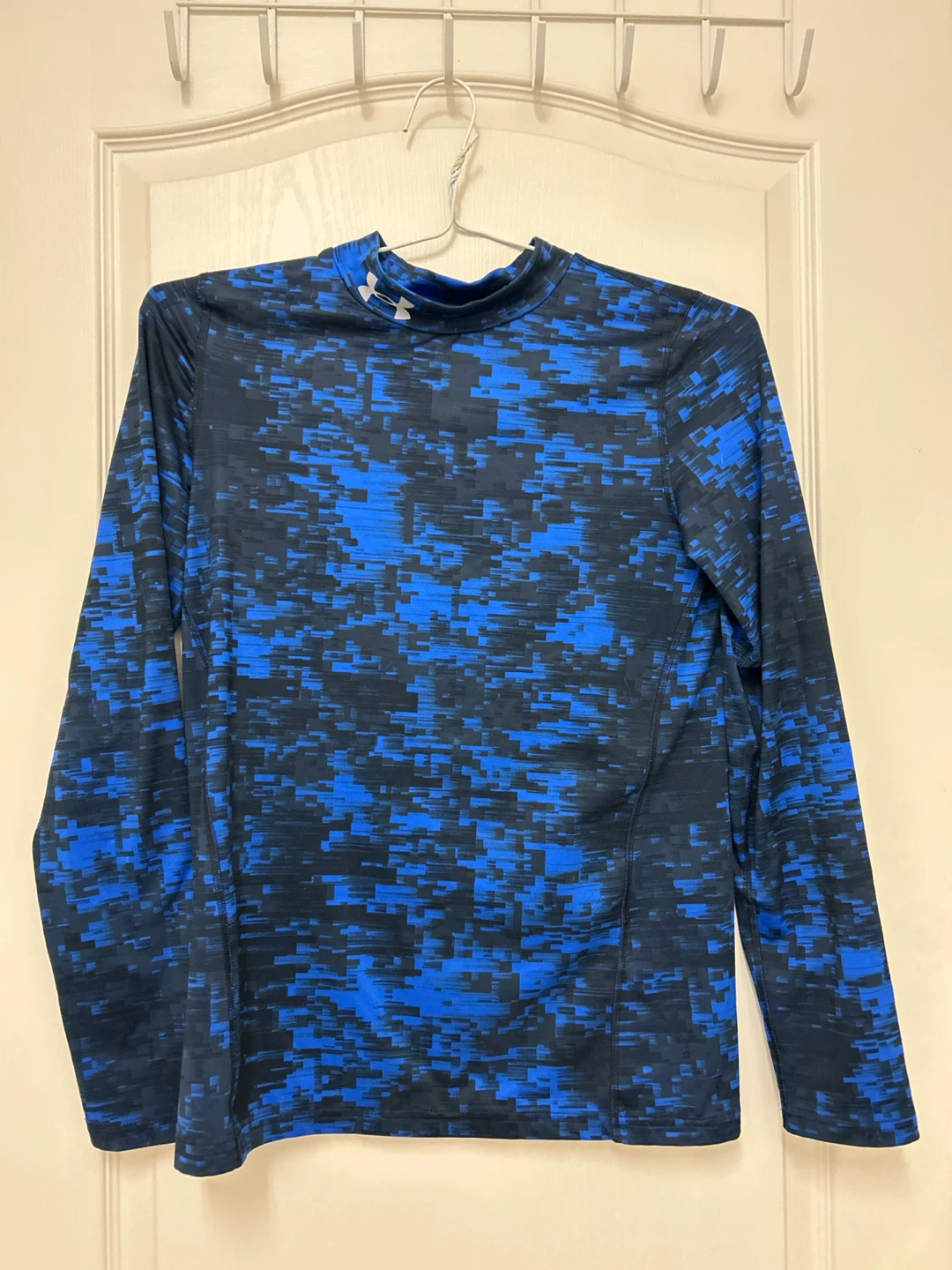 Under Armour Long Sleeve Shirt