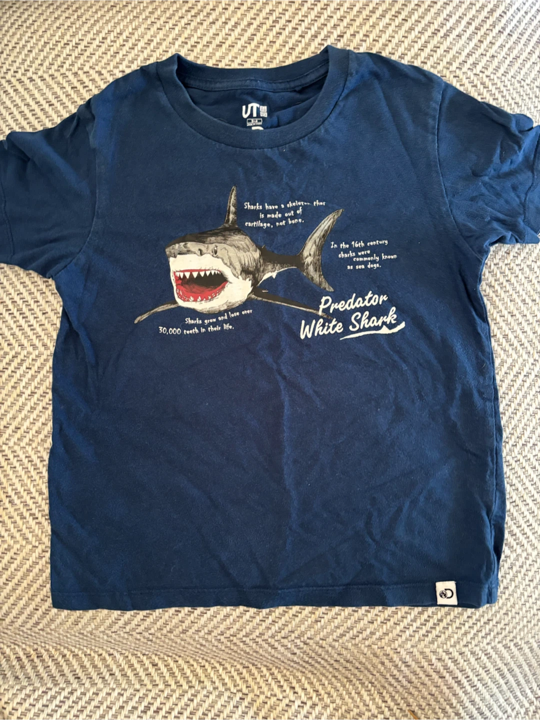 Uniqlo UT "Predator White Shark" T-Shirt - Size 3-4