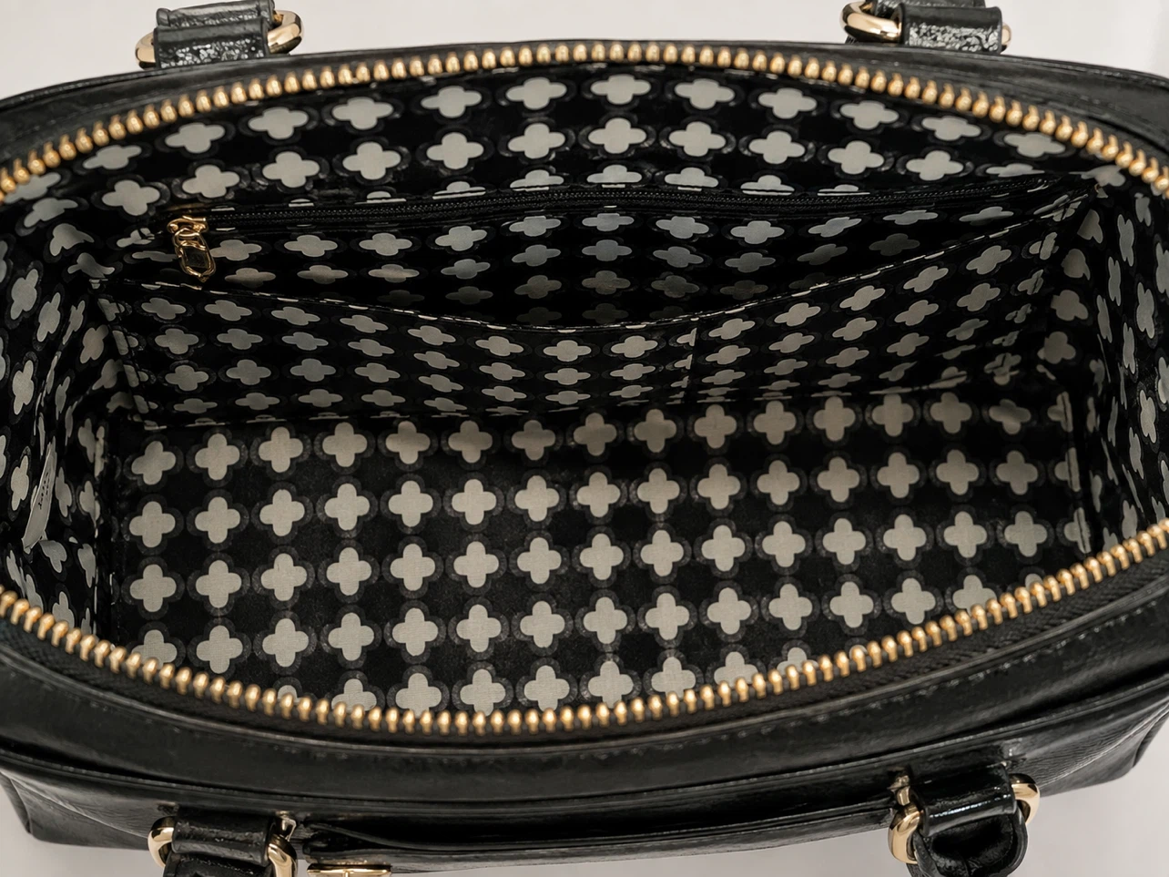 Kate Spade Black Patent Leather Bow Satchel Handbag - photo 5