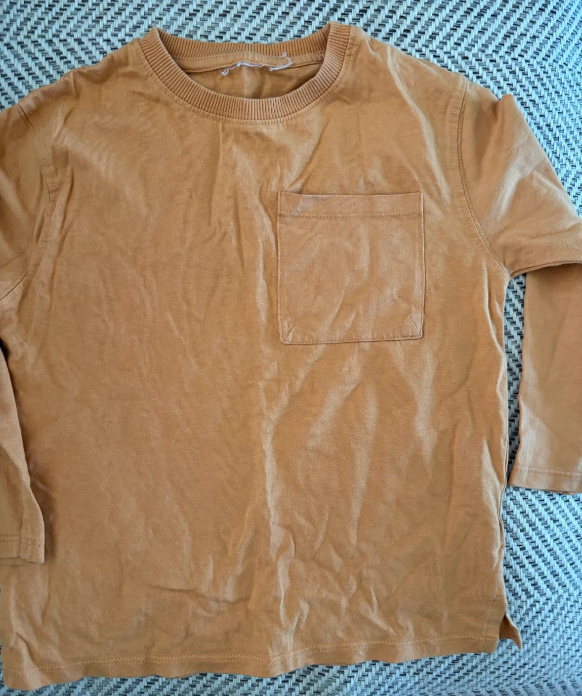 Gap Brown Long Sleeve Pocket T-Shirt
