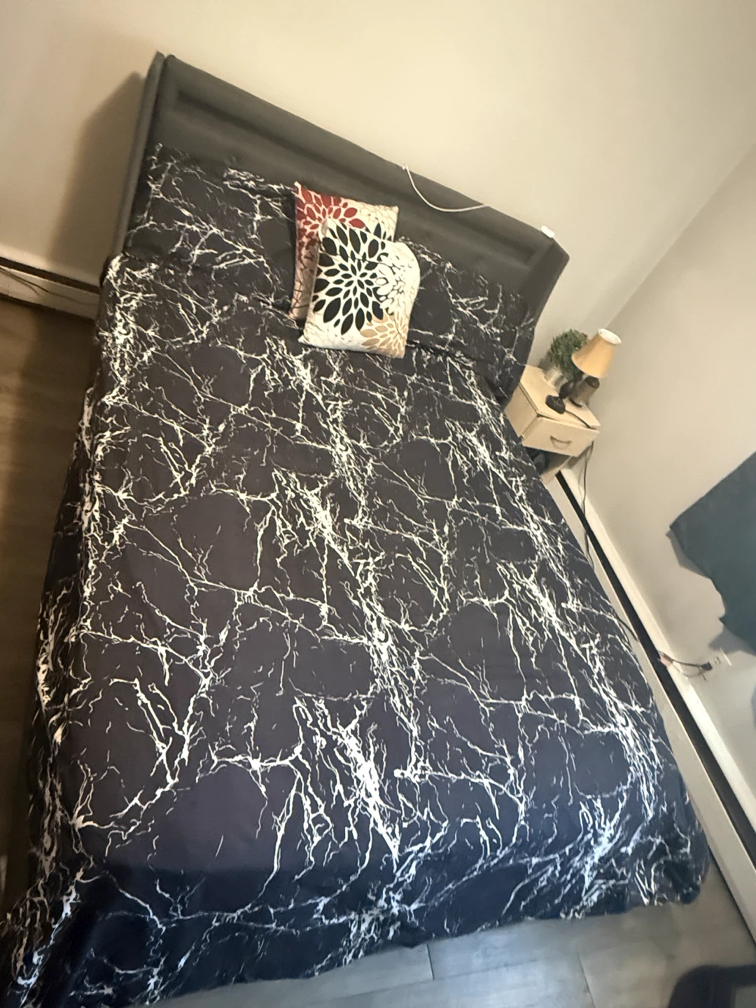 Modern Queen LED Storage Bed Frame with 4 Drawers &Twin Mattress