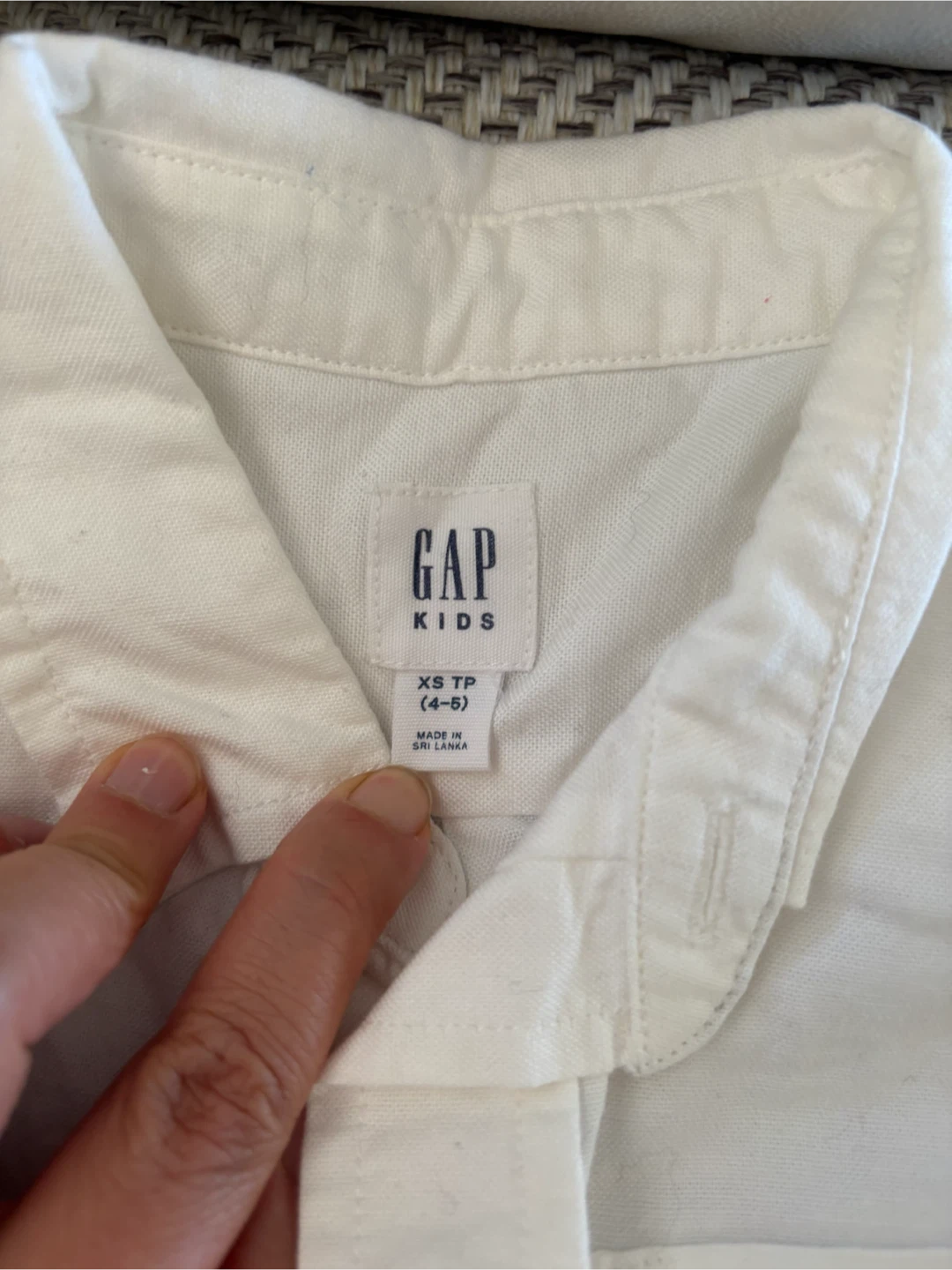 GAP Kids White Button-Down Shirt - photo 2