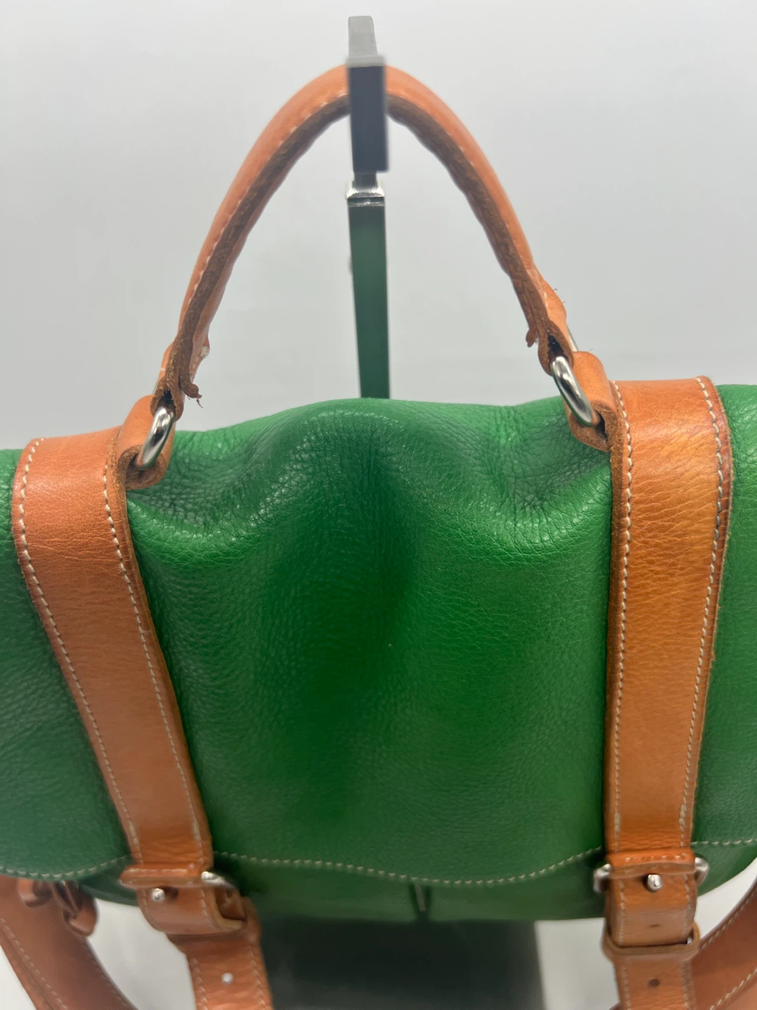 Roots Hot Pink Satin Green Leather Messenger Bag - photo 3