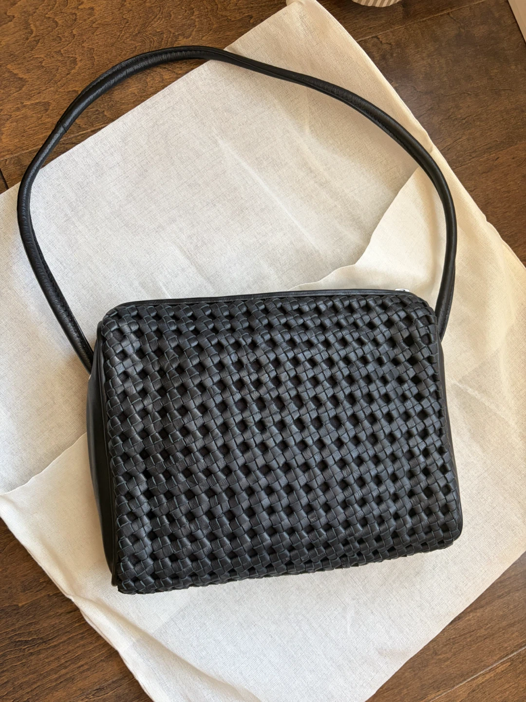 COS Woven Leather Shoulder Bag - photo 3